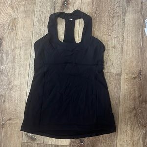 Lululemon top